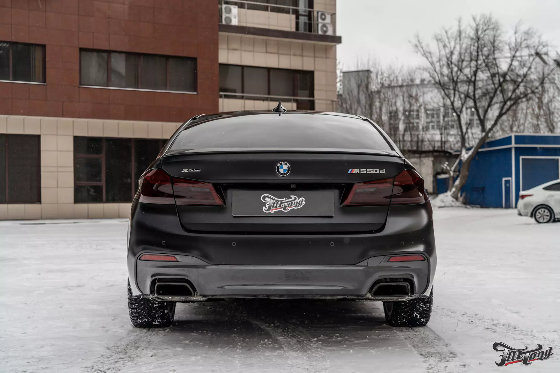 BMW 5. Оклейка в матовый полиуретан
